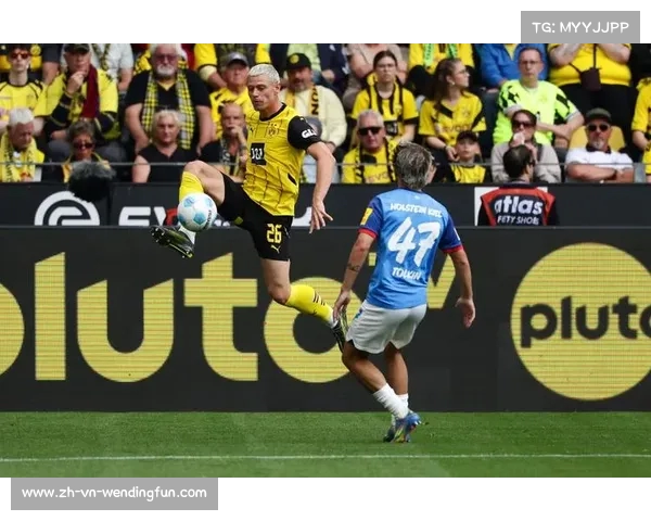 德甲Logo原型人物的故事与传奇:是谁让足球更具魅力 德甲Logo原型人物的故事与传奇:是谁让足球更具魅力